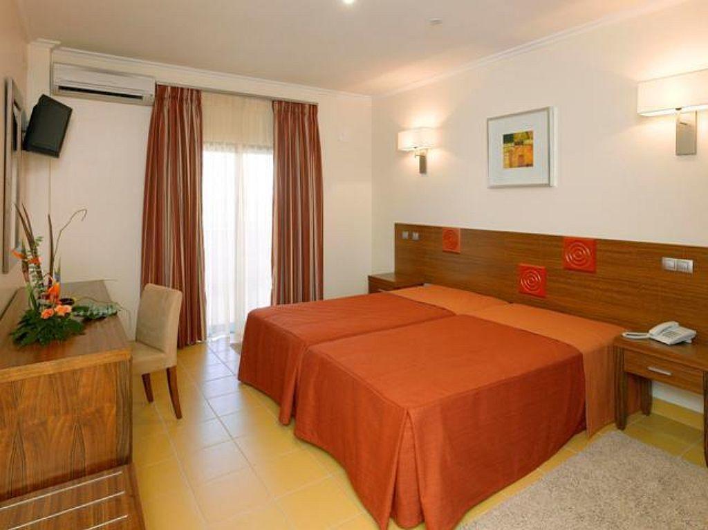 Hotel Praia Sol Quarteira Exterior foto